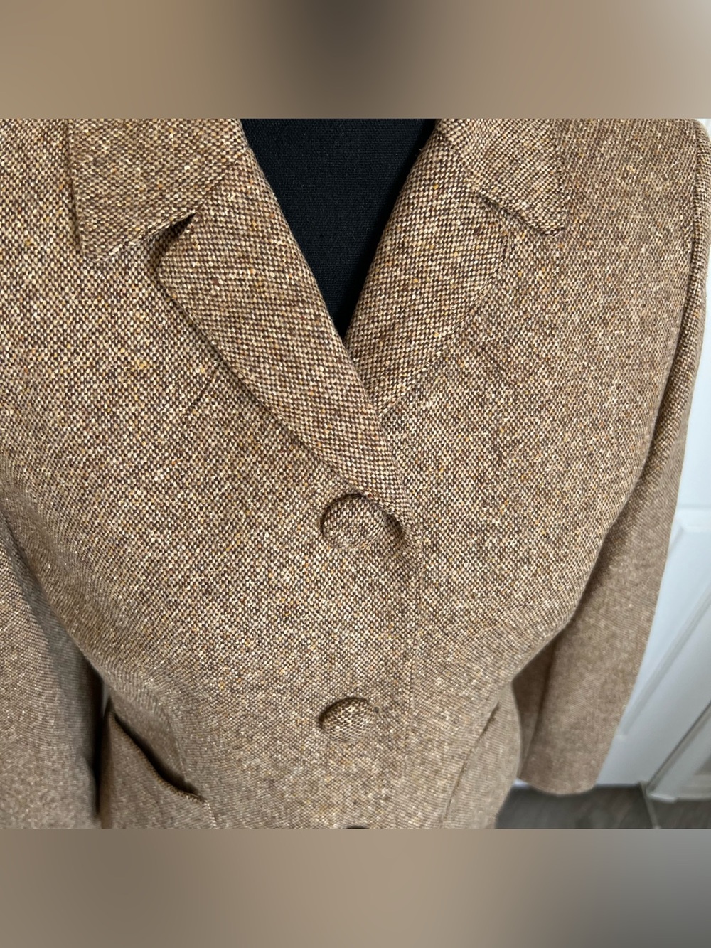 🍂 Vtg Ann Taylor Loft 2 pc Lined Brown Tweed Wool Skirt Suit w Belt Sz 8 Petite - Picture 3 of 13